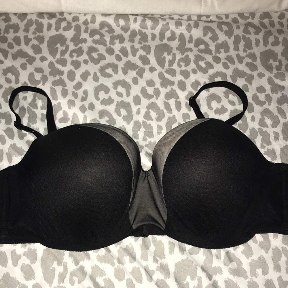 Victorias Secret Black & Beige non padded Bra